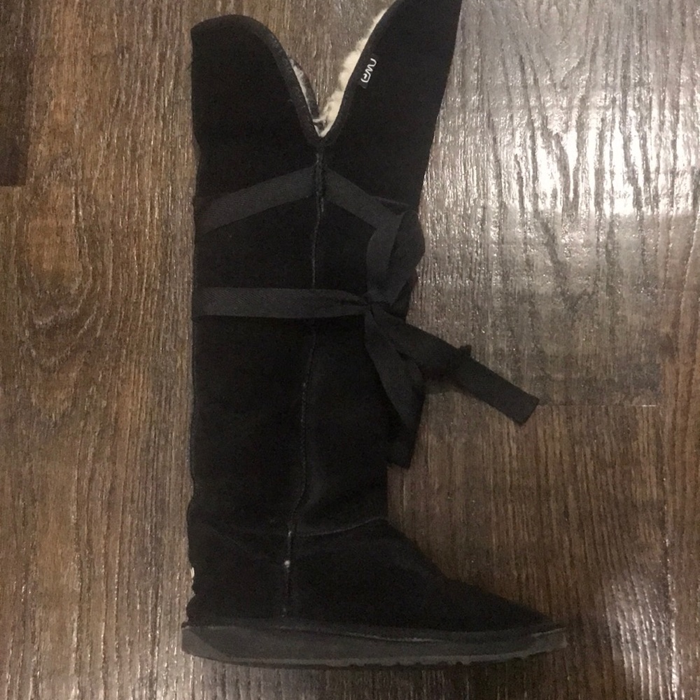 Size 8 black knee high emu boots